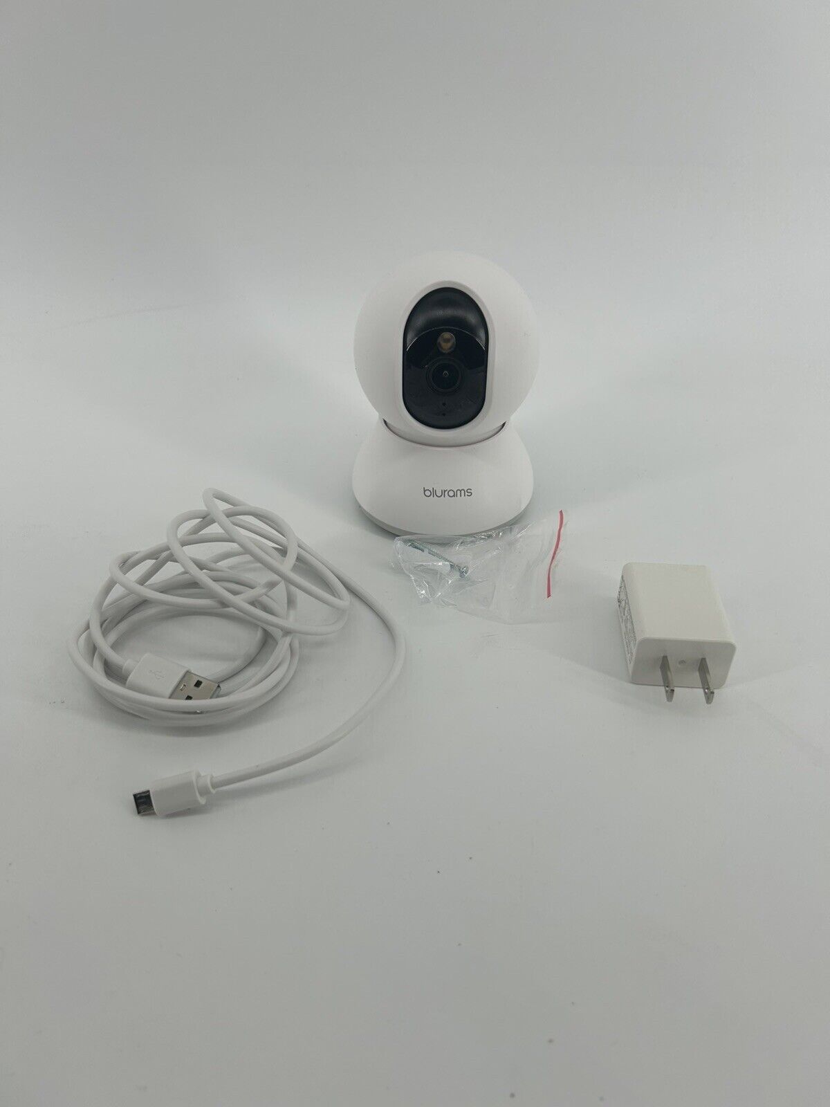 Pet Camera 2K 360° Indoor Security Camera Dog Camera with Phone App, blurams