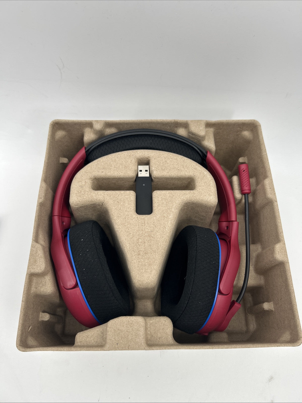 PDP AIRLITE Pro Wireless Headset with Mic for PS5, PS4, PC - Cosmic Red