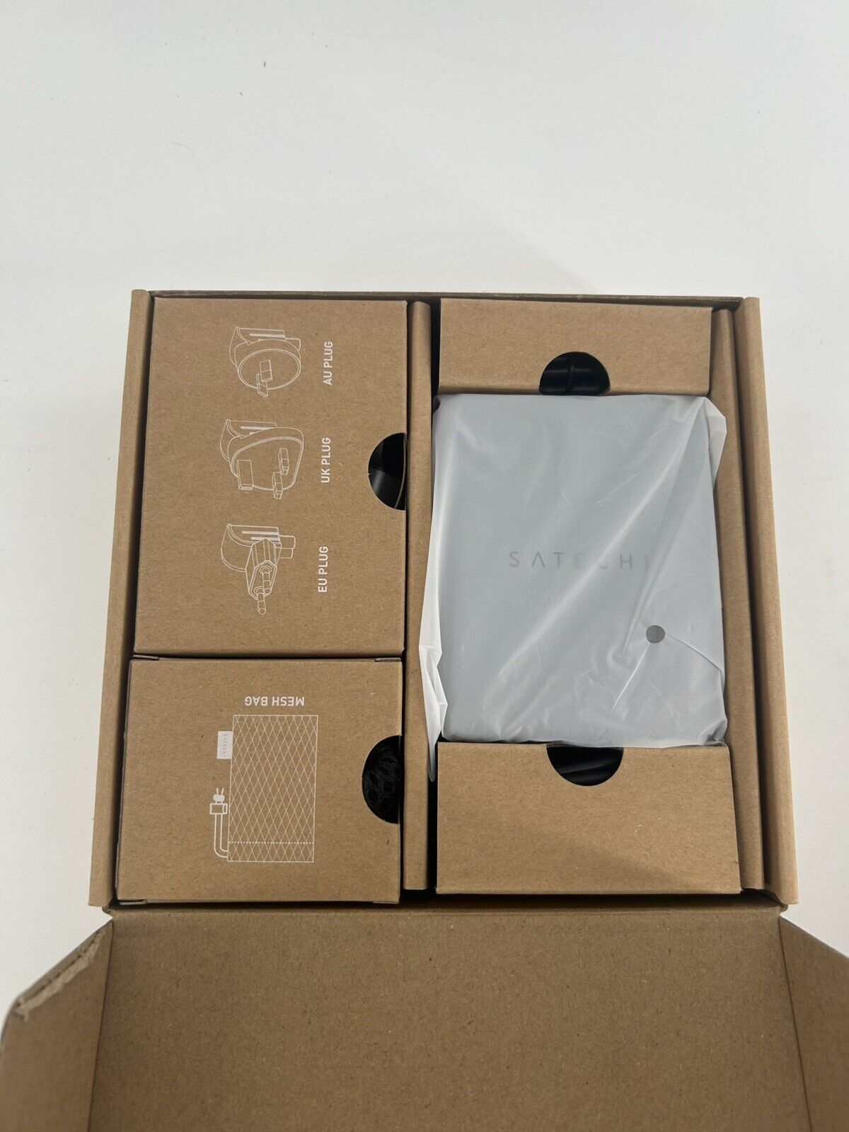 New Satechi 145W USB-C Universal Charger Bundle Power Adapter CT-W145C2