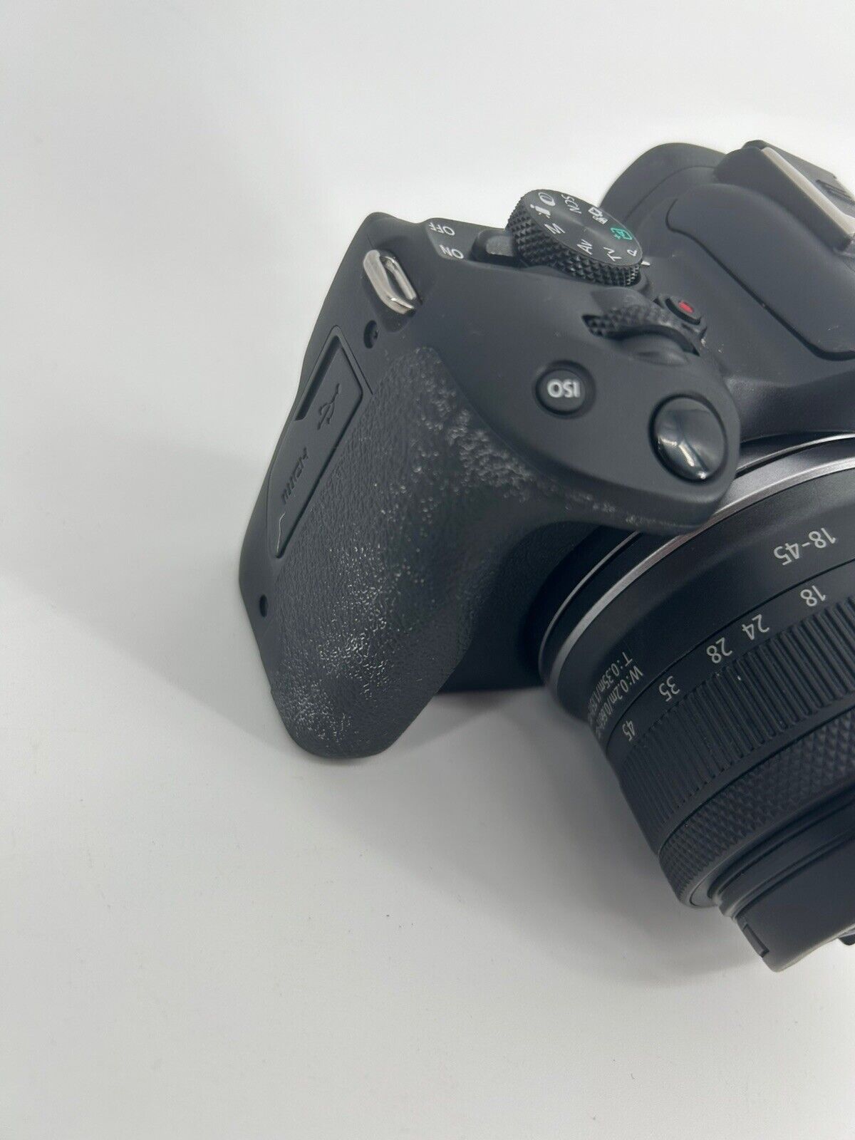 Canon EOS R50 4K Video Mirrorless Camera with RF-S 18-45mm f/4.5-6.3 IS STM Lens