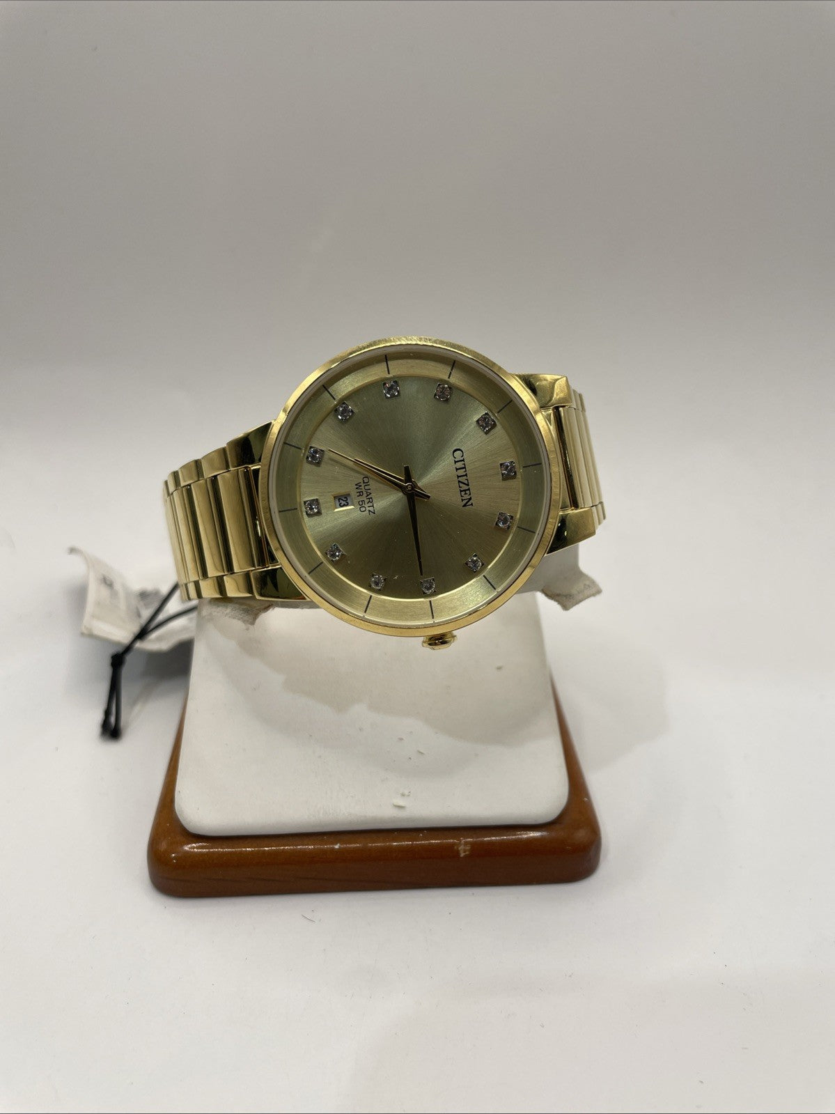 Citizen Men's Quartz Crystal Gold-Tone Band 40mm Watch BI5012-53Q Broken