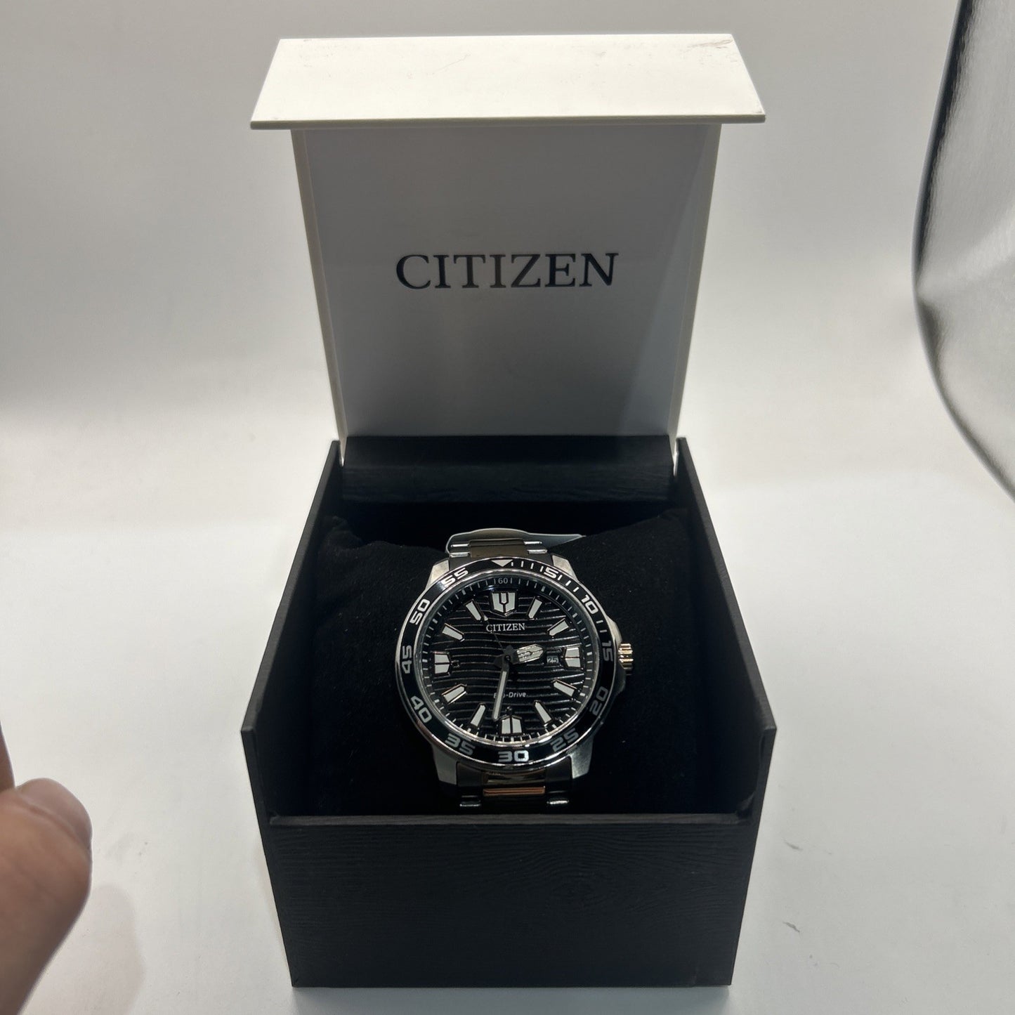 Citizen Men's Sport Casual 3 Hand Calendar Eco-Drive Two Watch 45 MM AW1706-52E