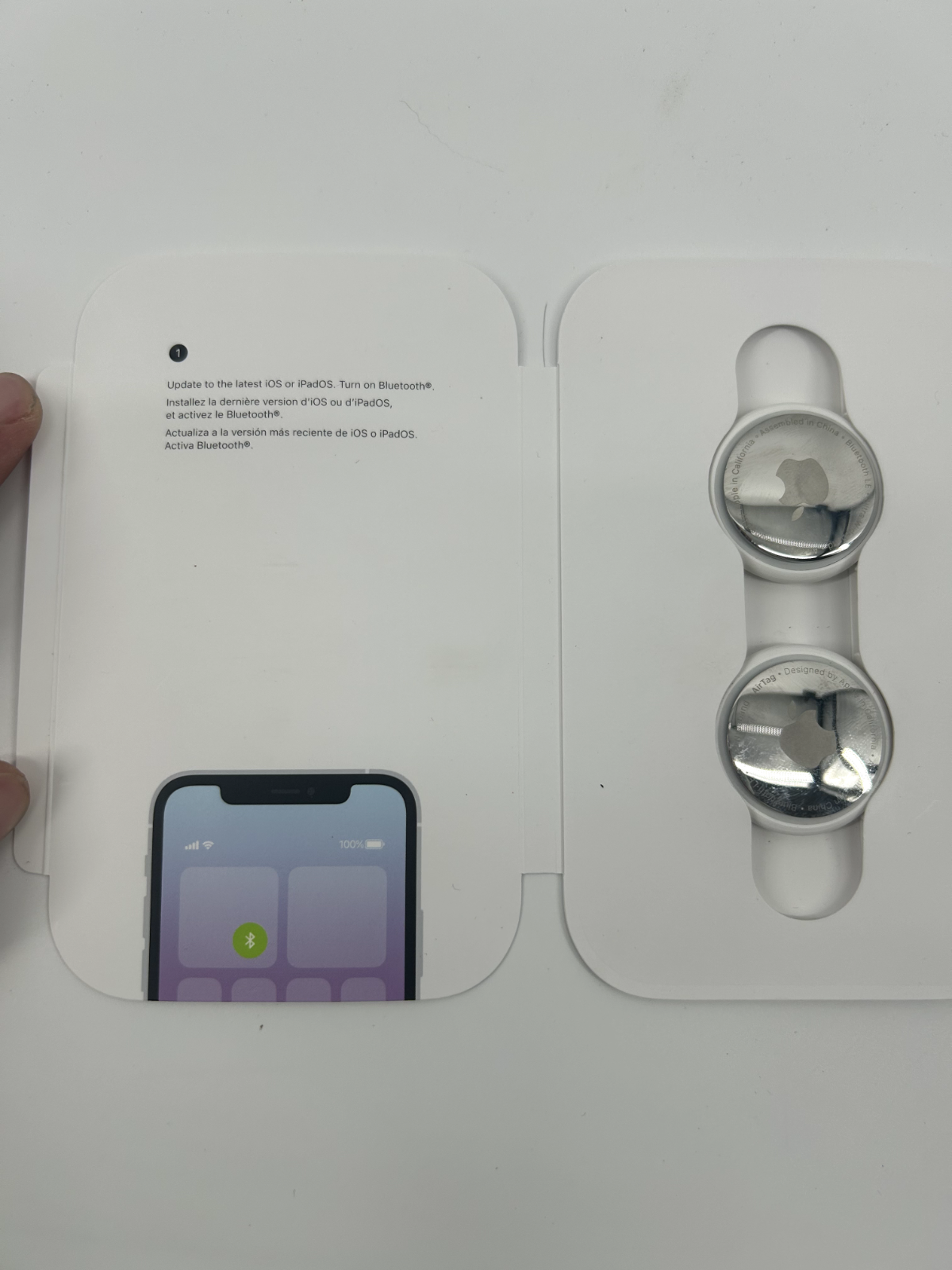 Apple AirTag White Air Tag (3 Pack) - 100% authentic - Tested - Reset