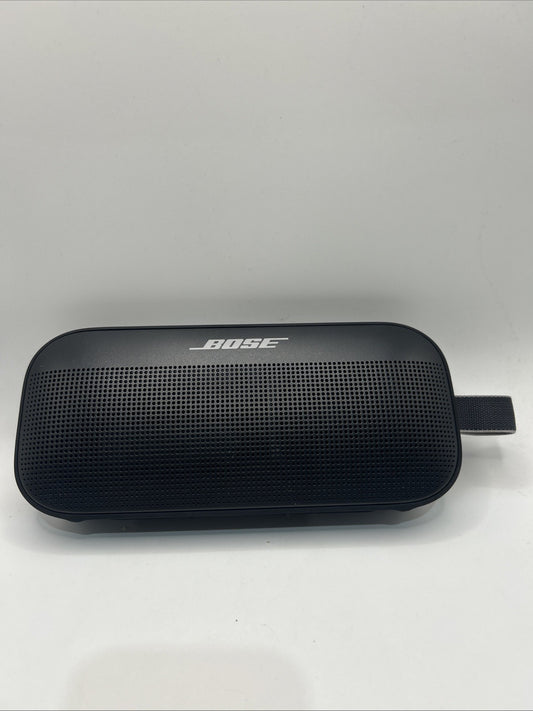 SoundLink Flex Bluetooth Portable Speaker - Black - Used - Great