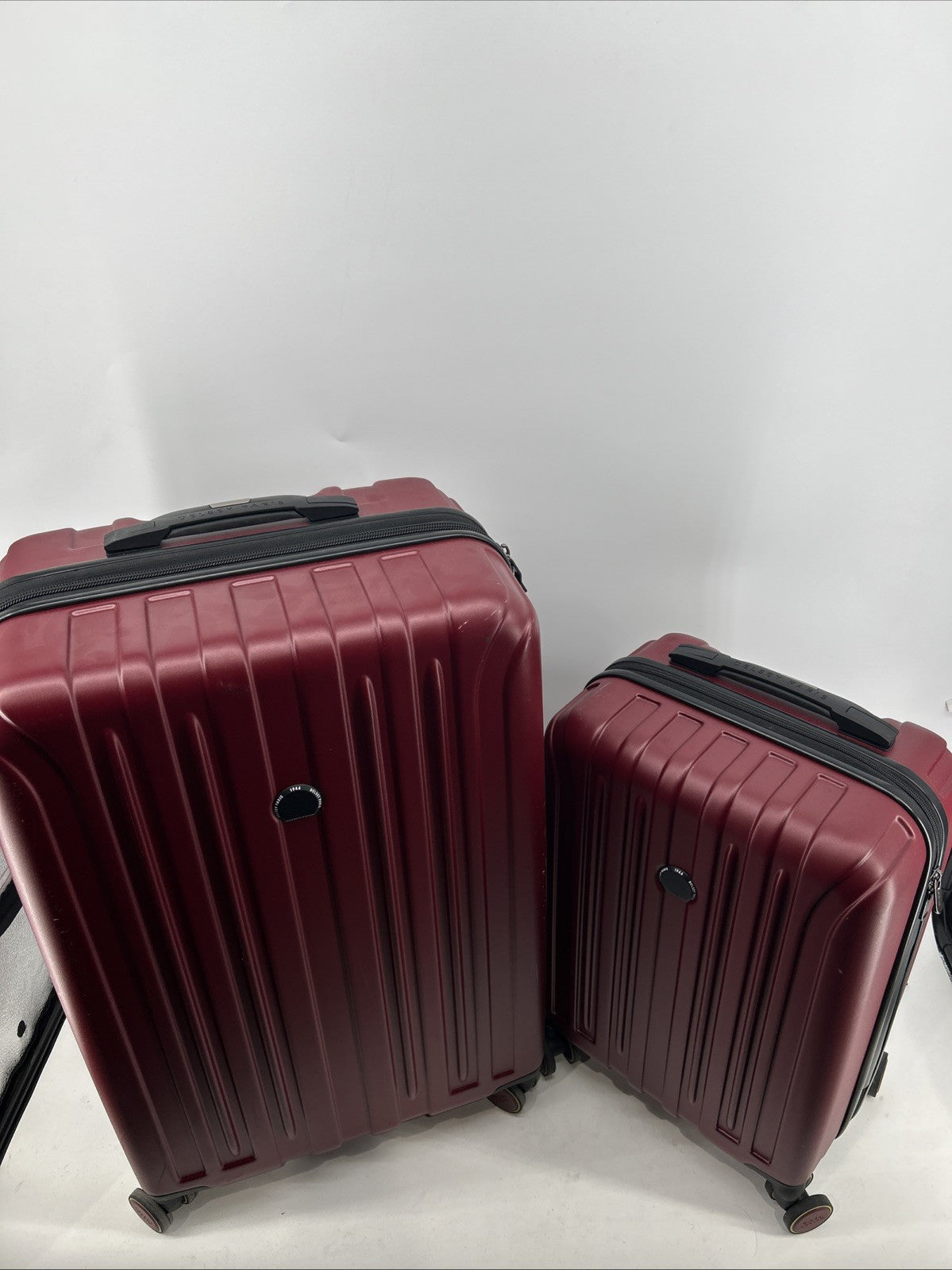 Delsey Paris Accelerate 2-Piece 30" & 22" CarryOn Hardside Luggage Set Red