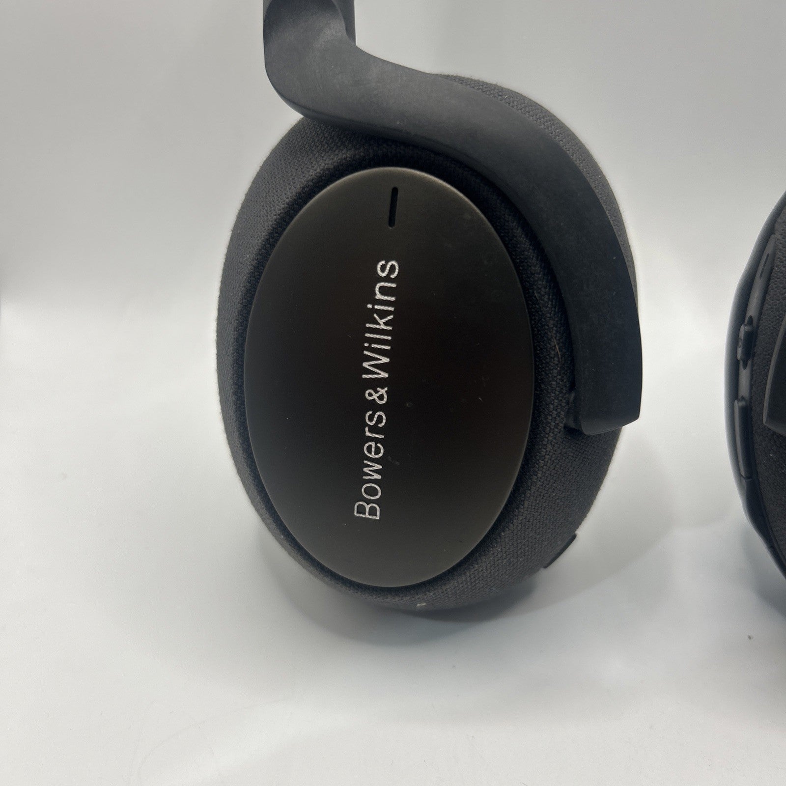 Bowers & Wilkins PX7 S2e Over-Ear Noise-Canceling Headphones Black Wireless