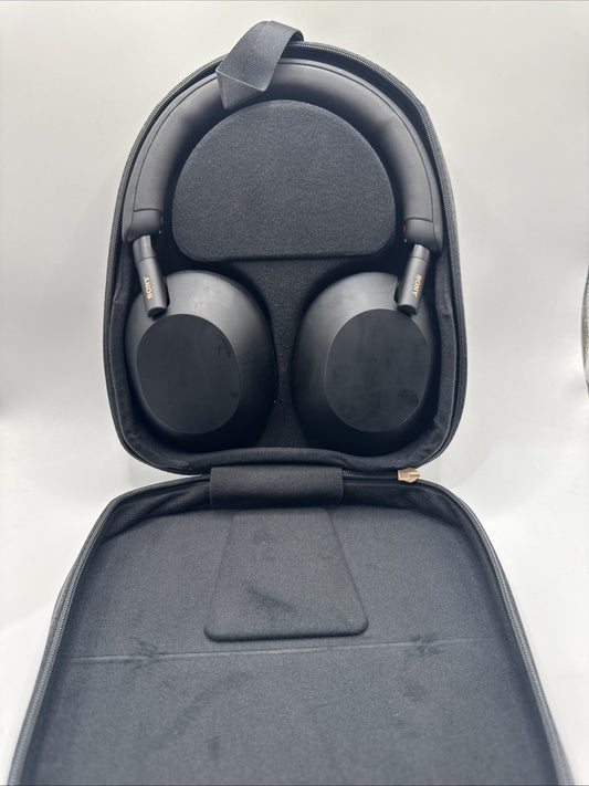 SONY WH-1000XM5 / Black / High Sound Quality