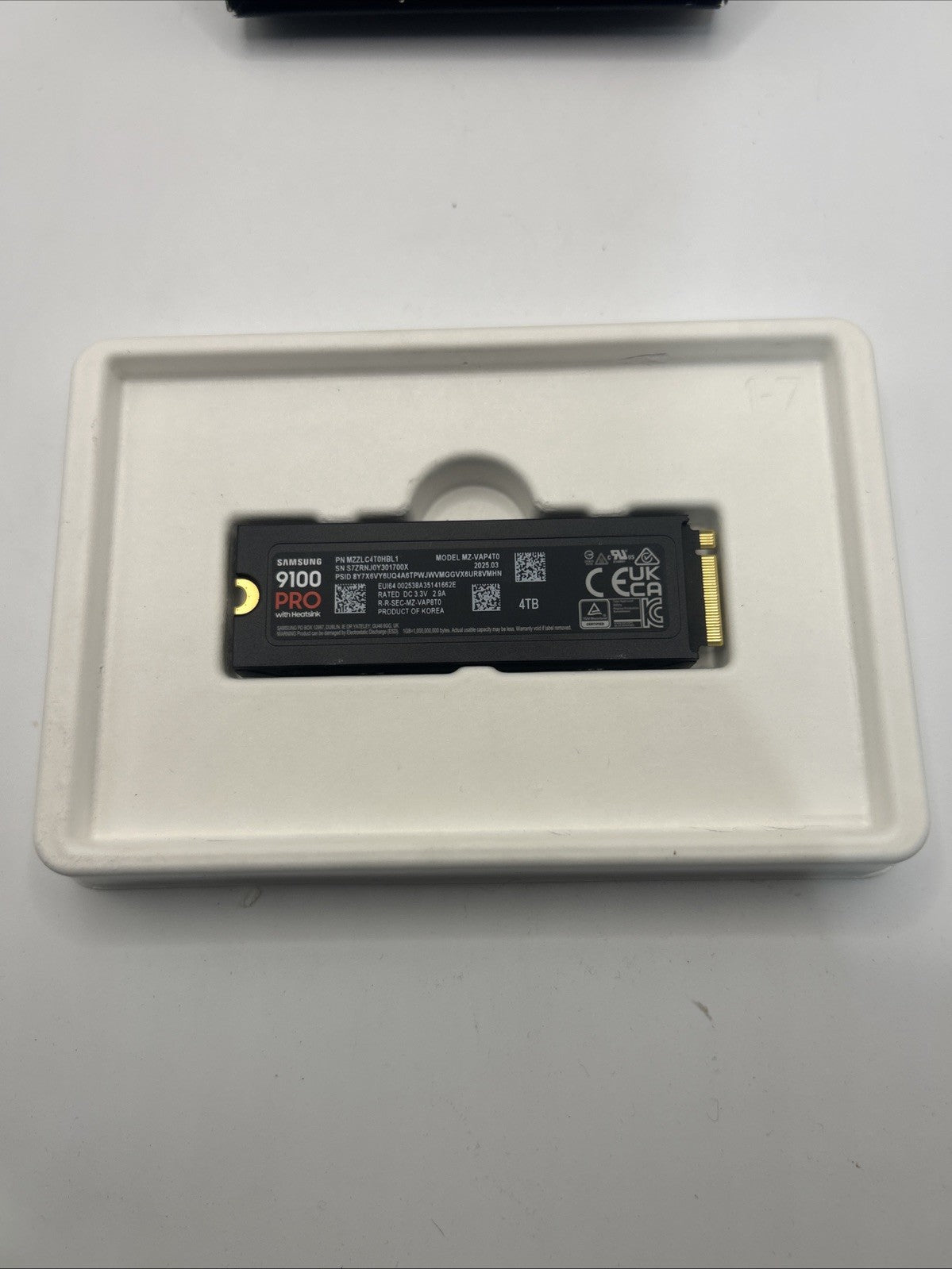 Samsung 9100 PRO 4TB with Heatsink Internal SSD PCIe Gen 5x4 NVMe