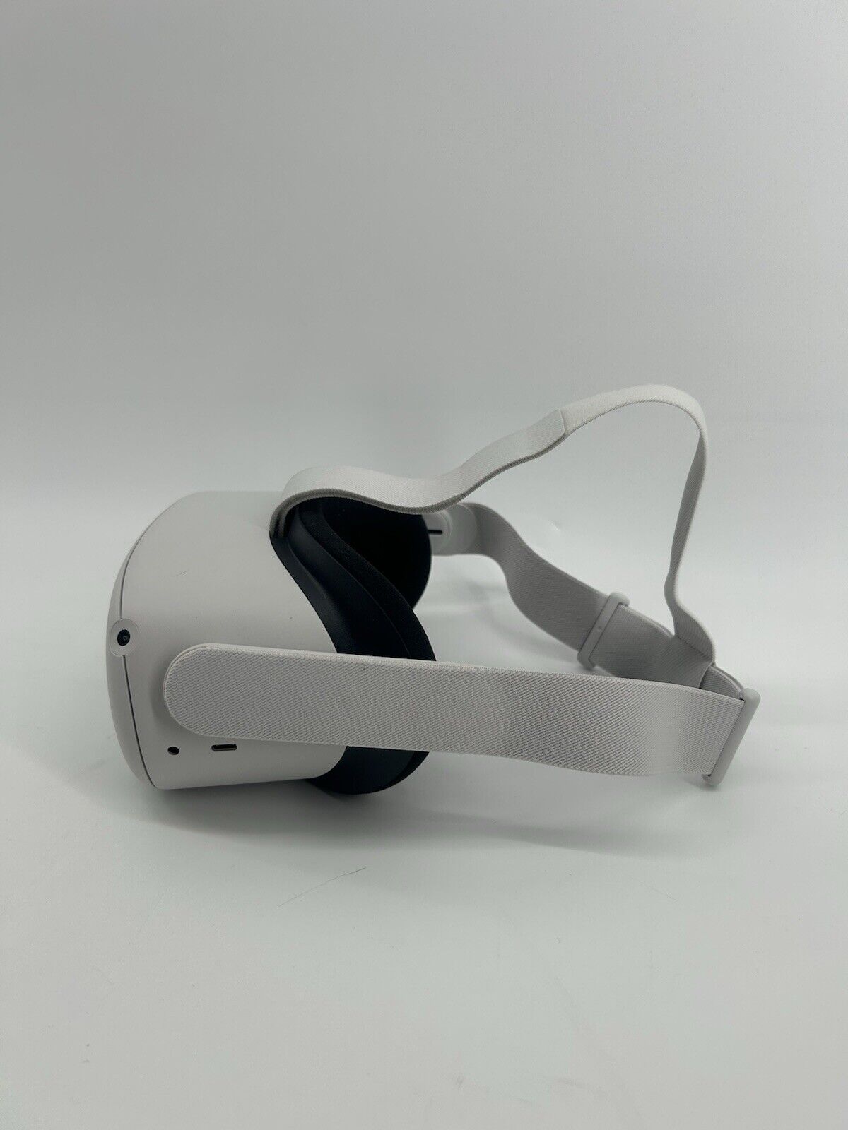 Meta Oculus Quest 2 256GB  VR Headset - White