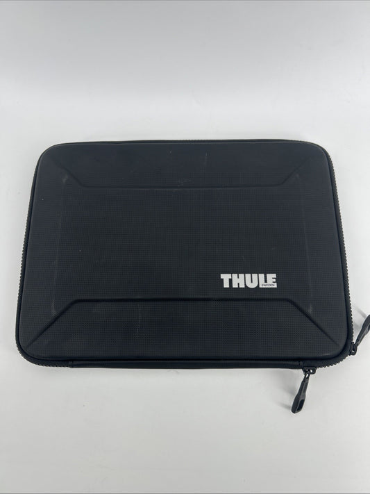 Thule - Gauntlet Laptop Sleeve Laptop Case for 14” Apple MacBook Pro, 13” Apple