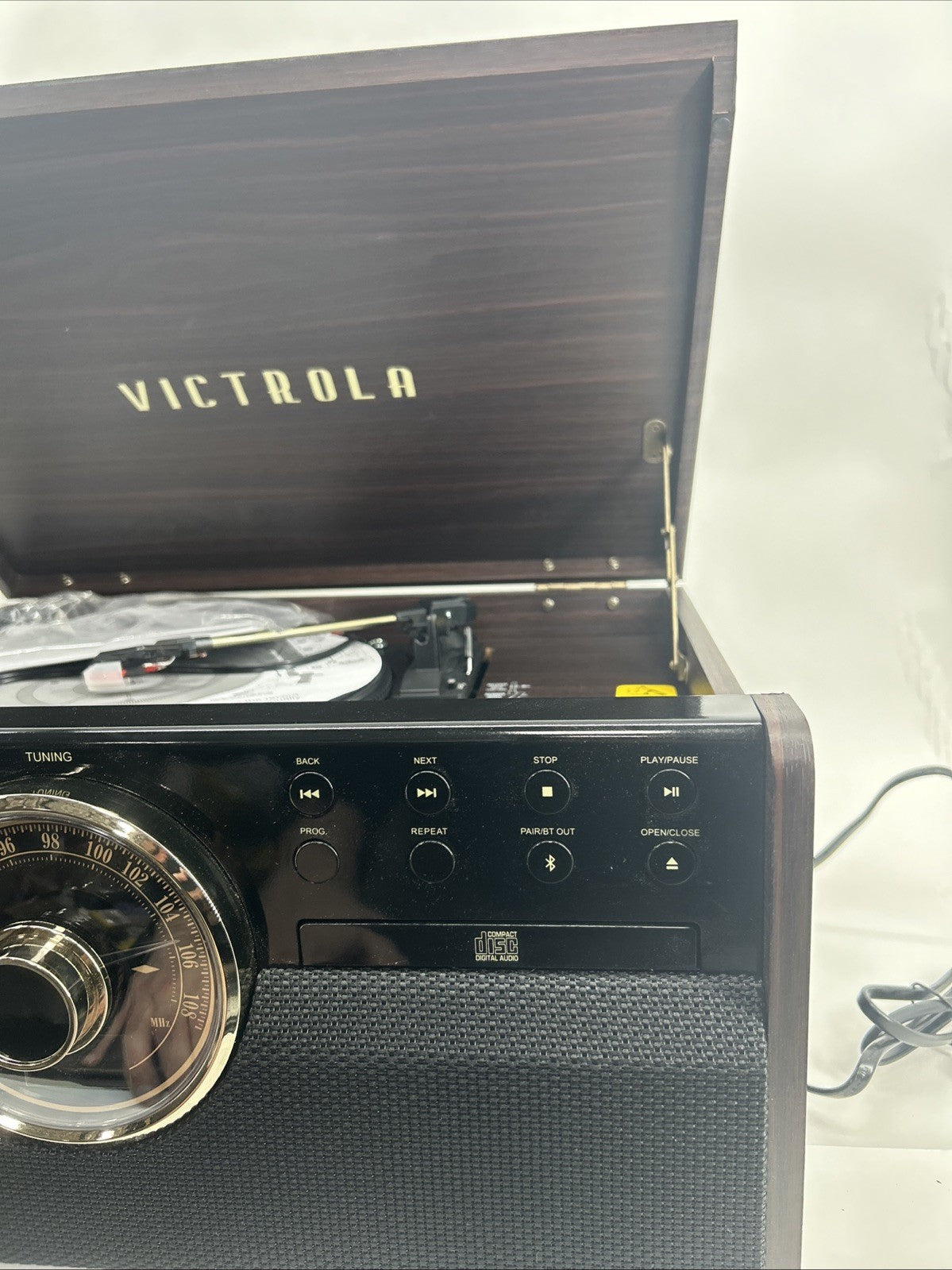 Victrola VTA-370B 7-in-1 Wood Bluetooth Retro 3-speed Record Player - See Descri