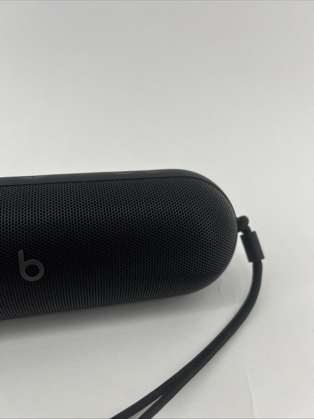 Beats Pill Portable Bluetooth Speaker - Black