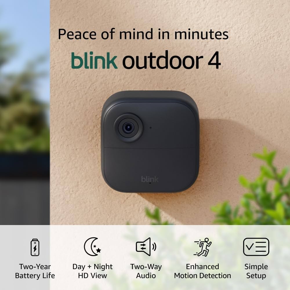 Blink Outdoor 4 - Battery-Powered Smart Security 3-Camera System