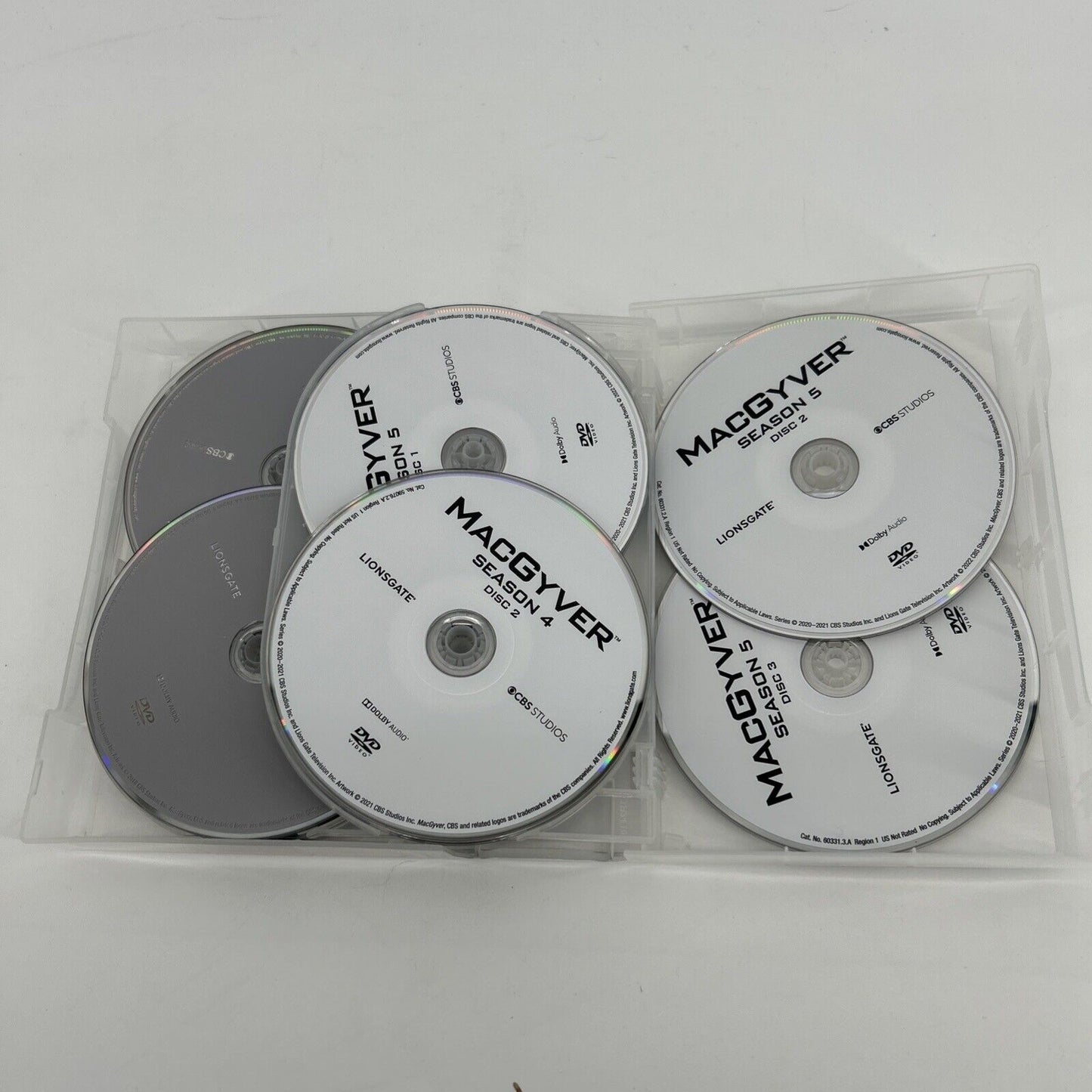 Macgyver: the Complete Series: Seasons 1-5 (DVD)