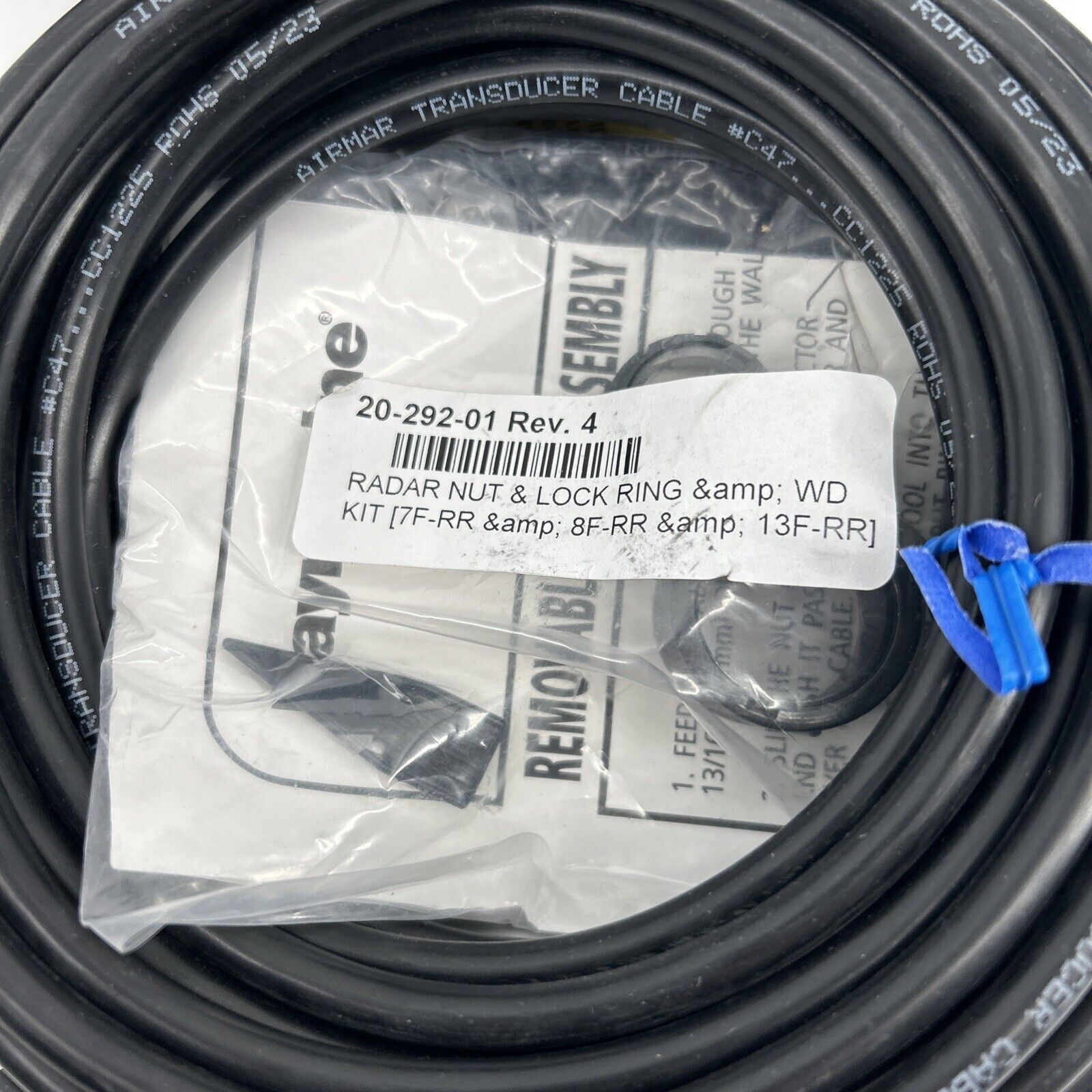 Airmar 31-468-1-01 - P66 Transom Mount Triducer Transducer -  Raymarine E66054