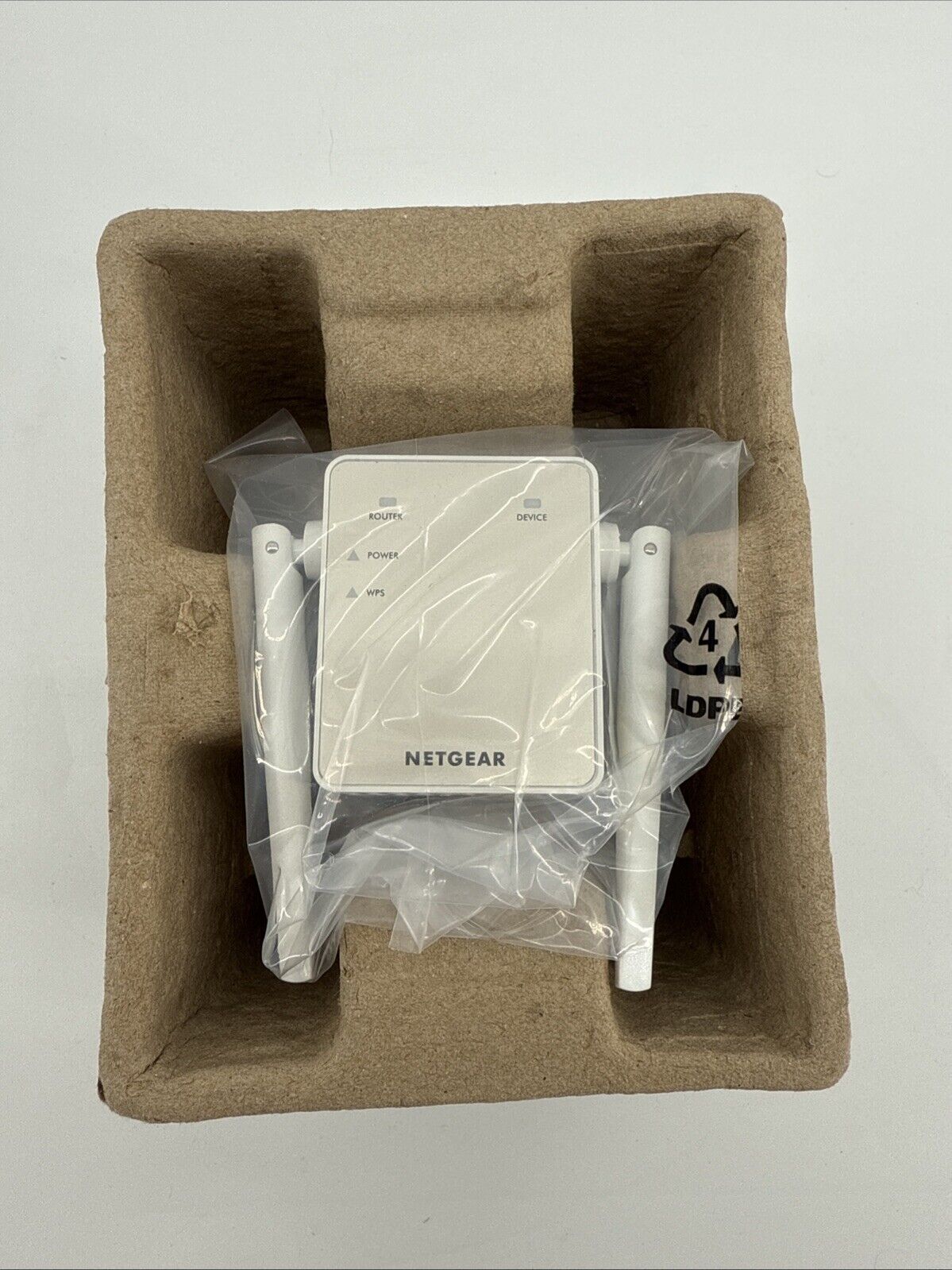 NETGEAR EX6120100NAS Wi-Fi Range Extender