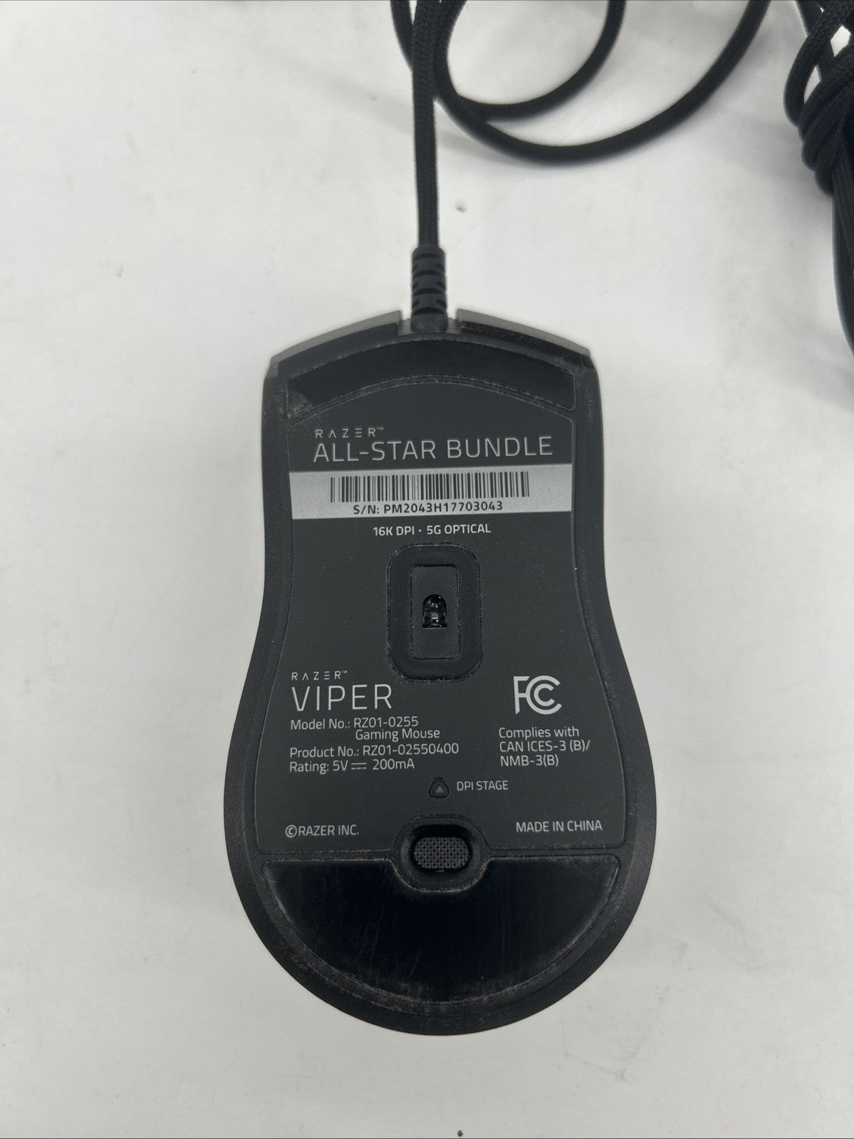 Razer Viper Wired Optical Gaming Mouse - Black with Chroma RGB Lighting - Used