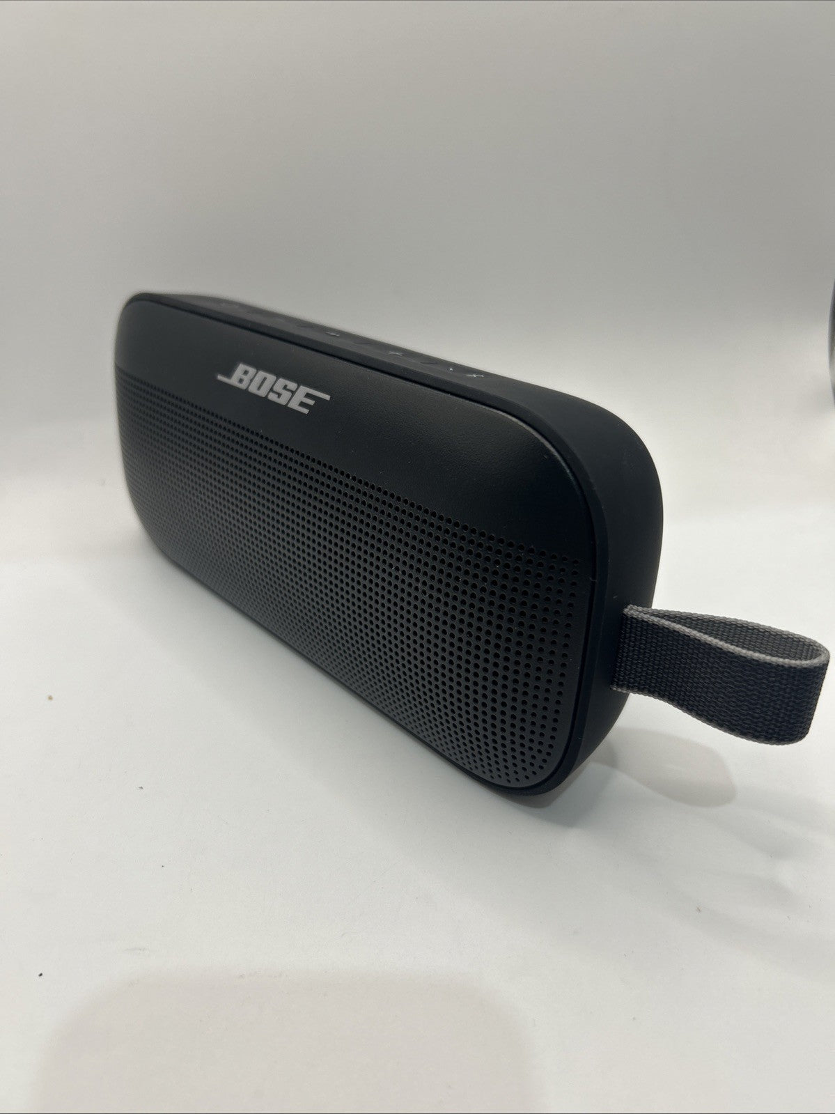 SoundLink Flex Bluetooth Portable Speaker - Black - Used - Great