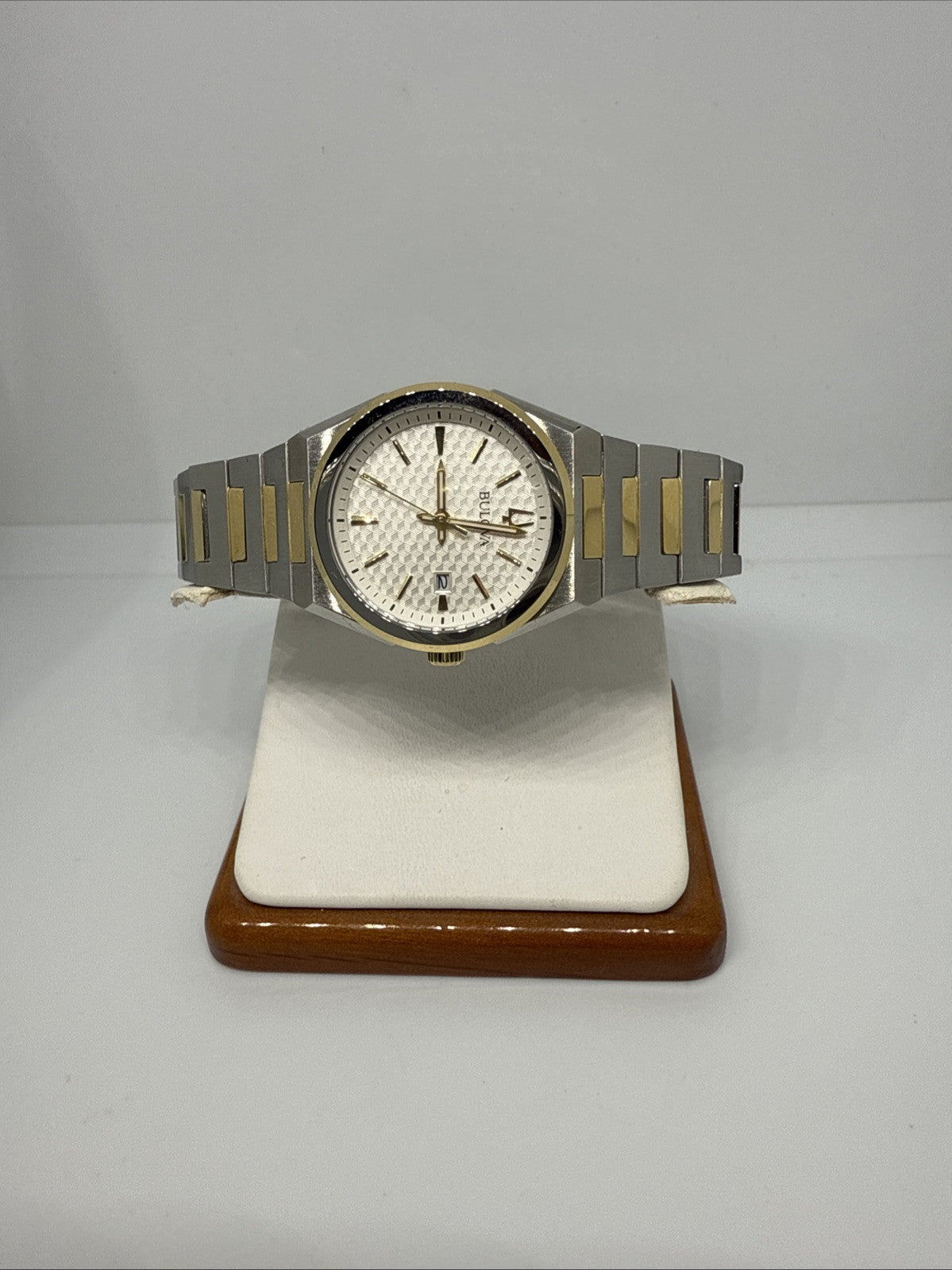 Bulova 98L323 Women's 29mm Two Tone Stainless Steel Quartz Watch NWT