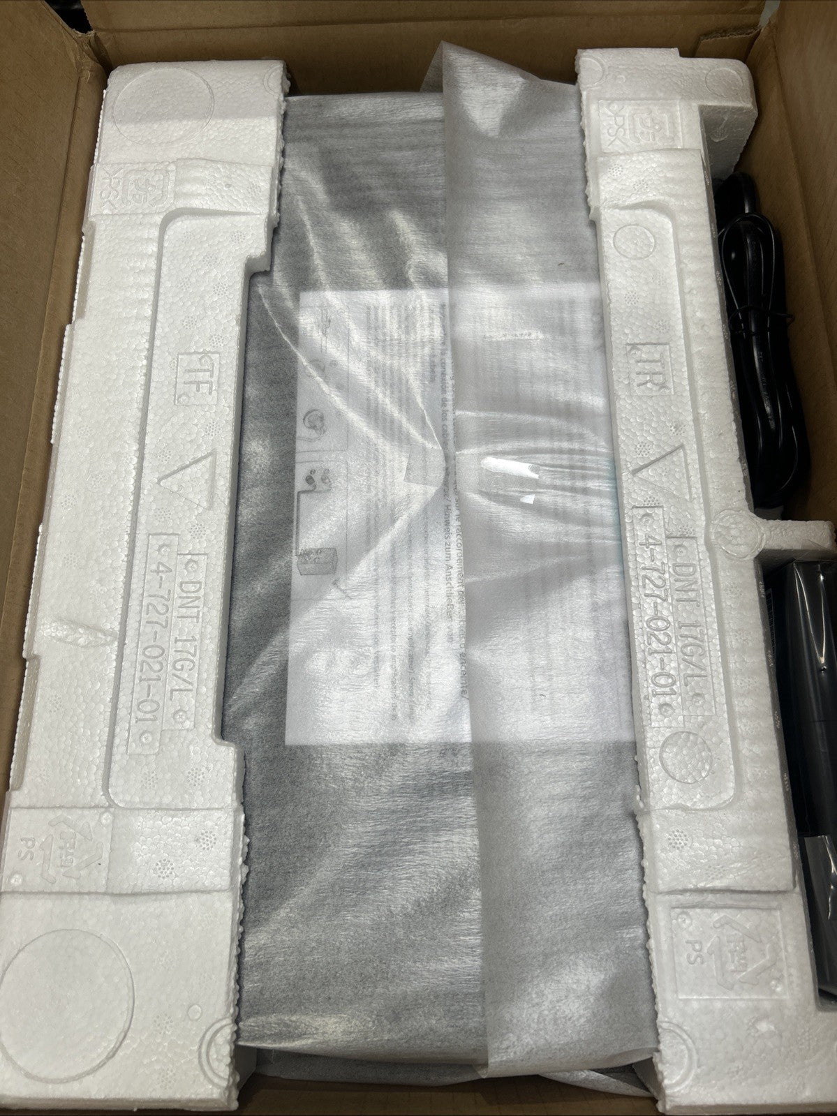 Sony STRDH590 5.2 Multi-channel 4k HDR AV Receiver - Black