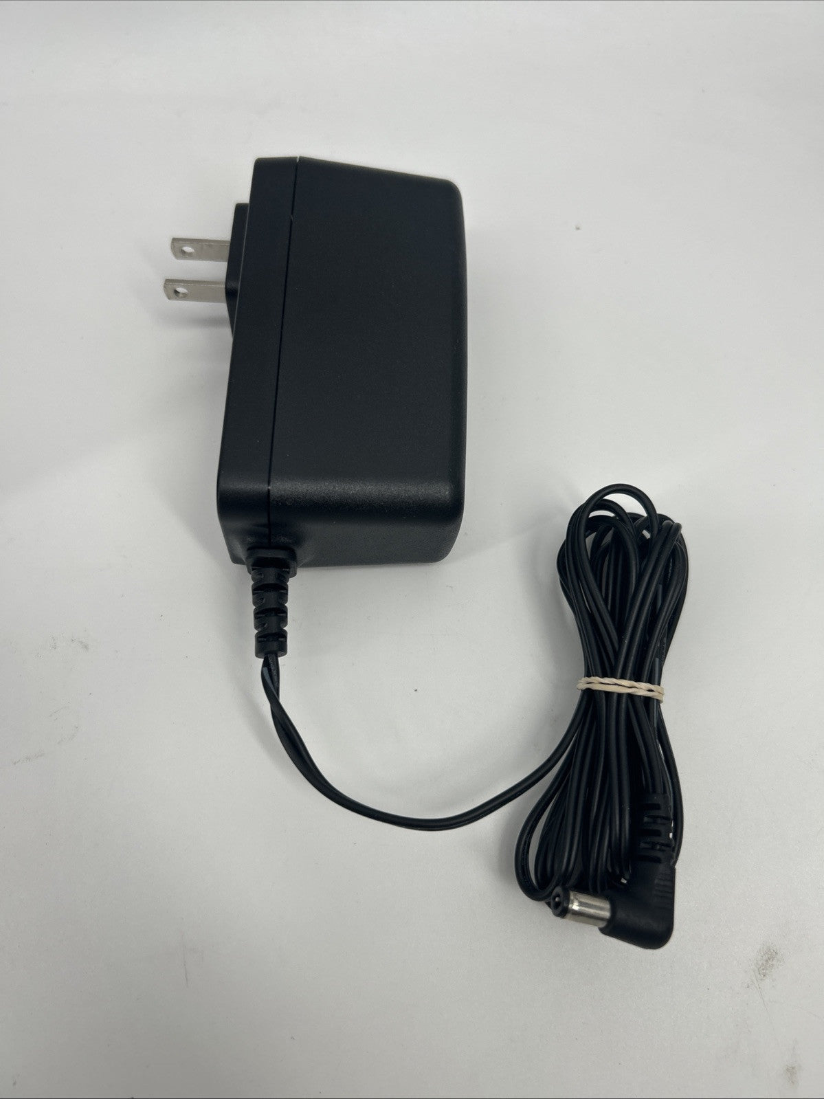 ARRIS mAX Pro W31 3 Port Gigabit Wi-Fi Router - Black