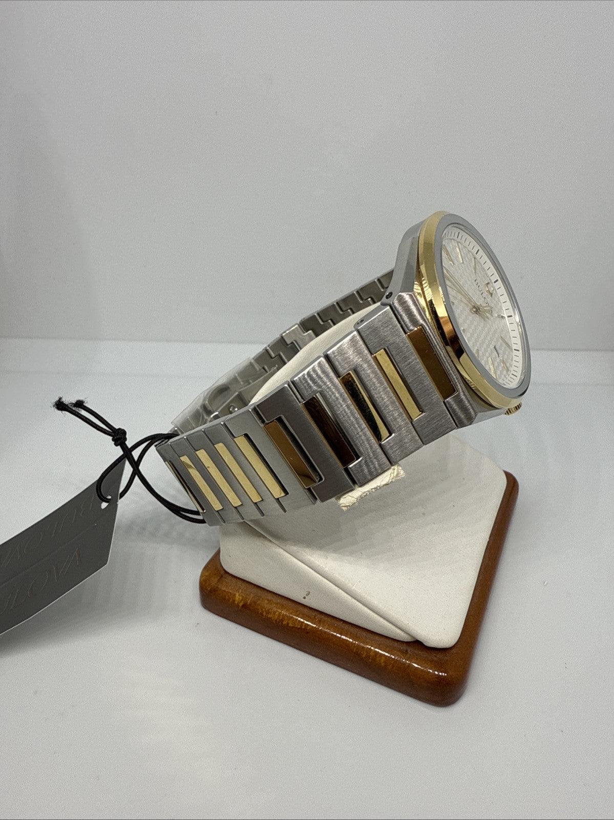 Bulova Classic 98B424 Men's 39mm Two-Tone Stainless Steel Quartz Watch NWT