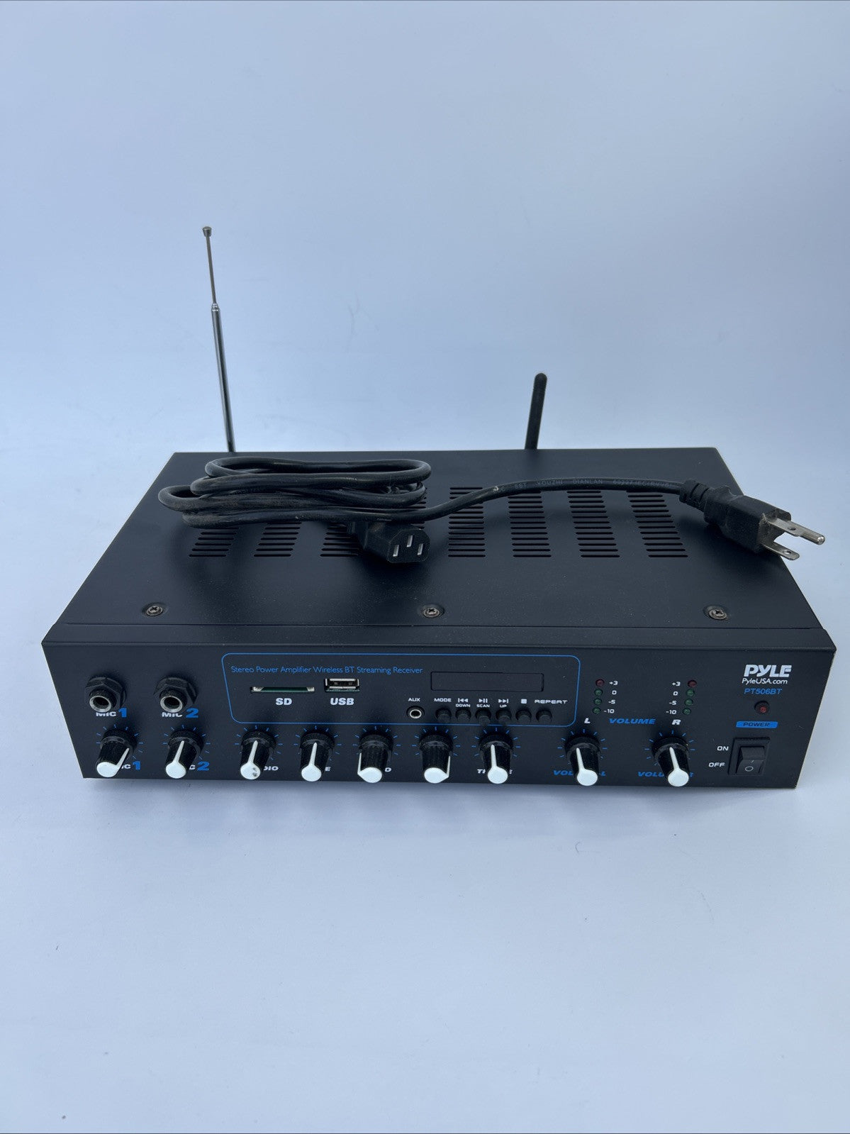 Pyle PT506BT Bluetooth Desktop Audio 600W Power Amplifier Stereo Receiver o/BOX