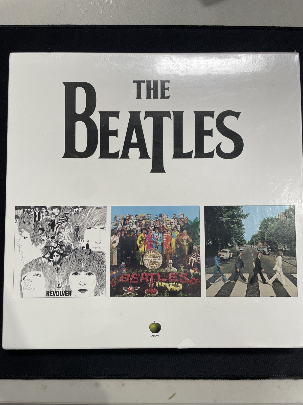 The Beatles - 3 Vinyl Set - Revolver, Abbey Road & SGT. Peppers Lonely Hearts