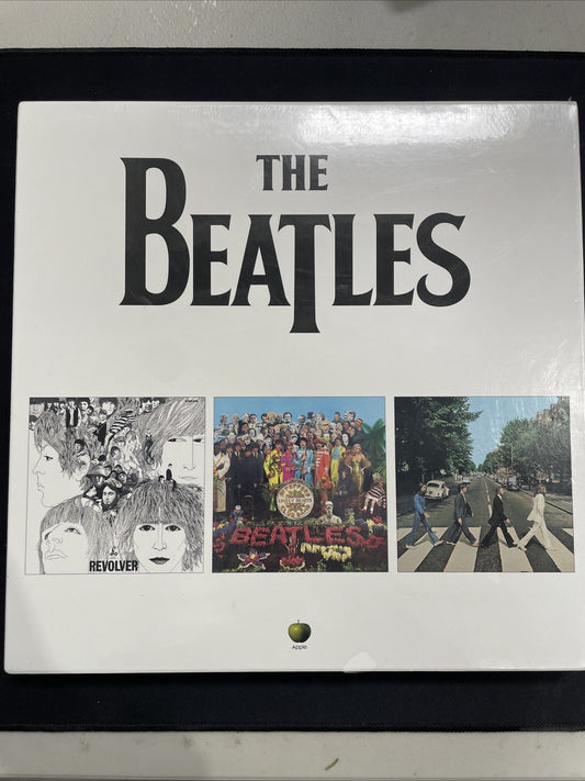 The Beatles - 3 Vinyl Set - Revolver, Abbey Road & SGT. Peppers Lonely Hearts