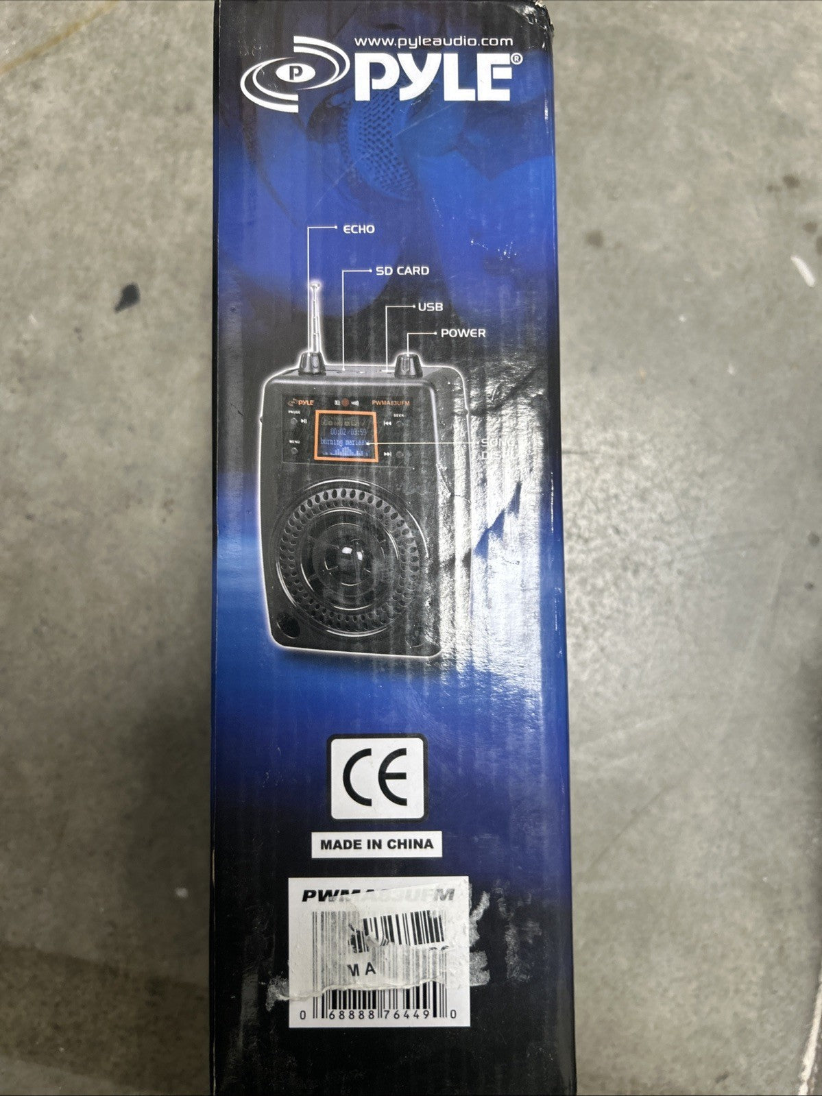 Pyle PWMA83UFM, 100W Portable PA System Mic, Fm Radio, mp3/USB, Aux-in/out